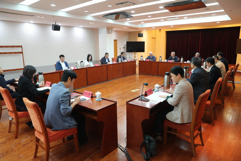 陈军主委受邀参加民进中央医卫界...
